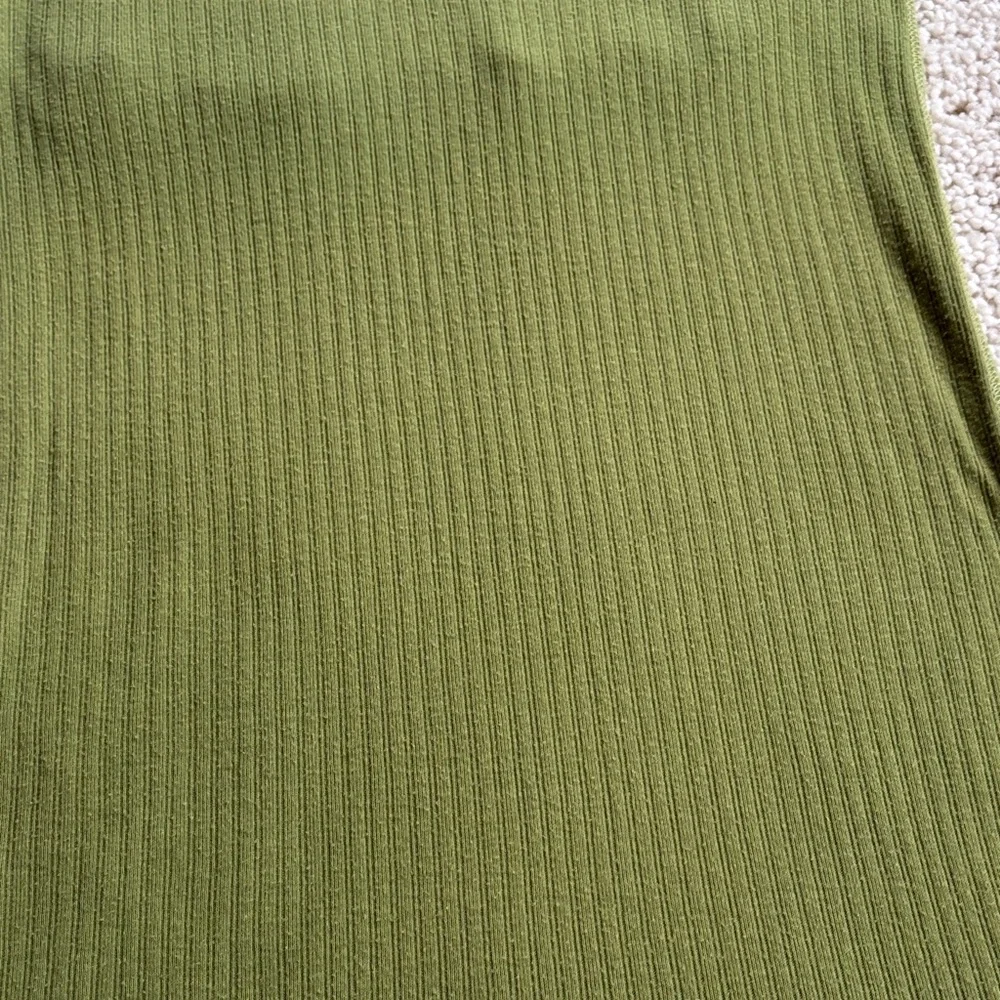 Vintage Abercrombie & Fitch Olive Camisole with Lace Detail - Picture 6 of 7